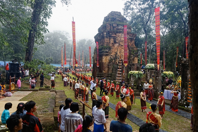 Cérémonie Prasat Don Tuan-039